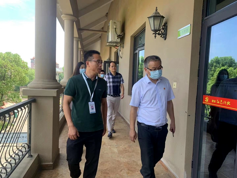 湖州市委組織部、建設局領導到紫竹山莊調(diào)研&ldquo;紅色物業(yè)&rdquo;