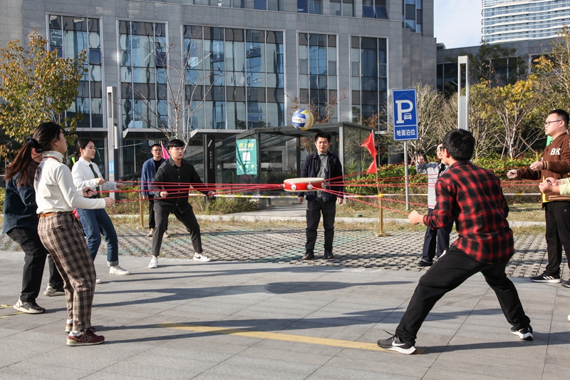 1637228159260211.jpg 2-浙農控股顛高高隊_副本.jpg