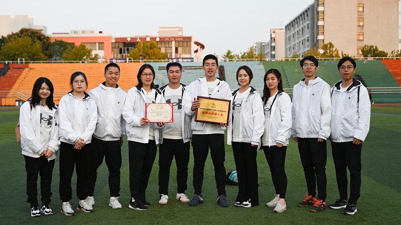 1670566391197499.jpg 4、10X50接力勇奪第一_副本.jpg