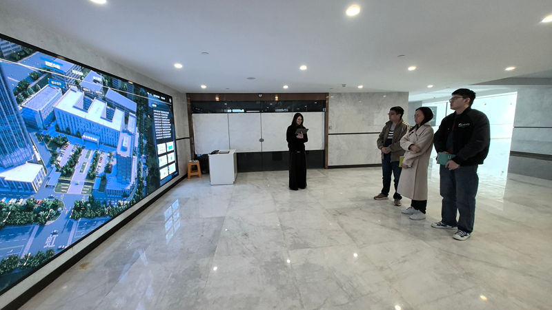 濱江區(qū)科技局黨組成員、副局長李丹調研浙農(nóng)綠色雙創(chuàng)孵化器